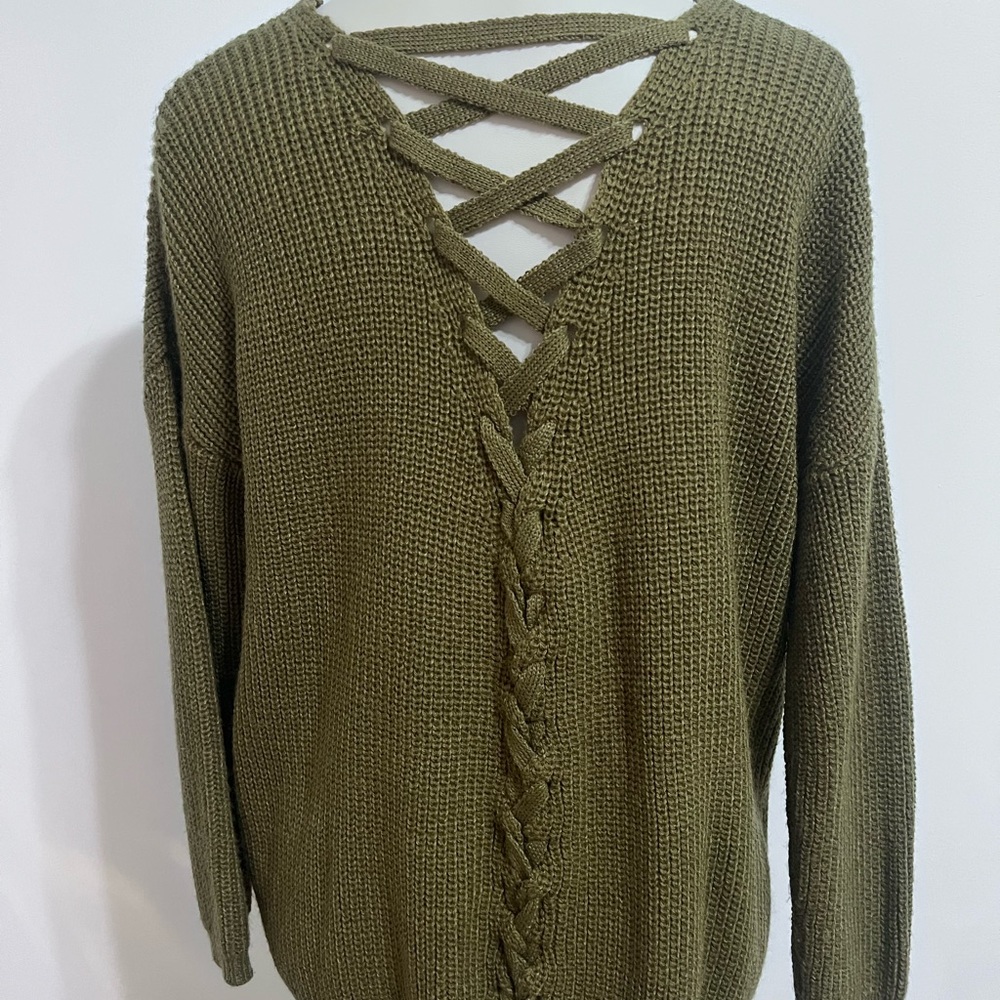 Sweater #049 - Picture 4 of 5